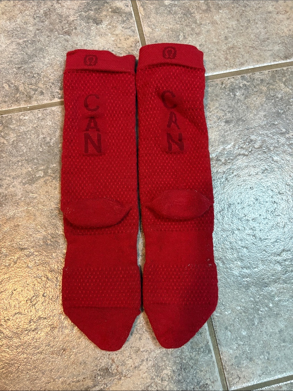 Lululemon team Canada Red Performance Crew Socks - Men's Athletic Socks